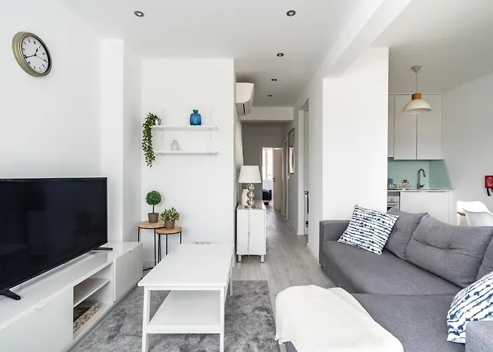 Akicity Ajuda Curl شقة