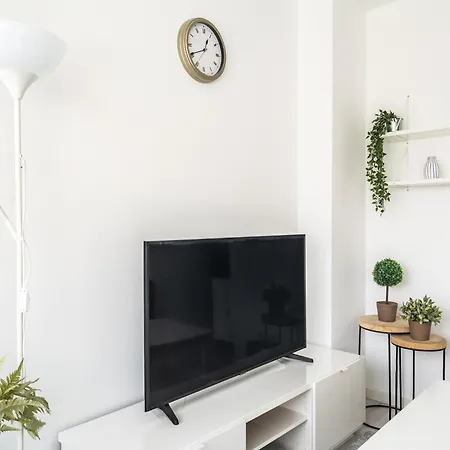 Apartment Akicity Ajuda Curl Lisbon